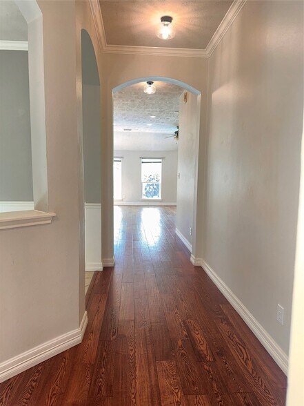 Building Photo - 3114 Ravens Lake Cir