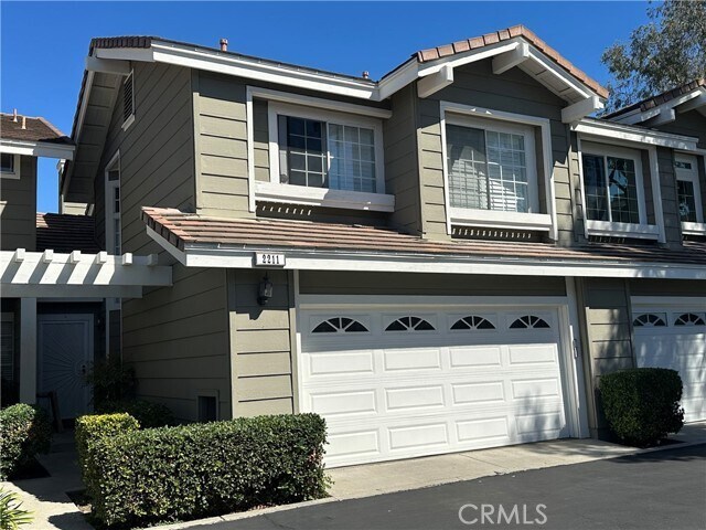 Primary Photo - 2211 Carob Way
