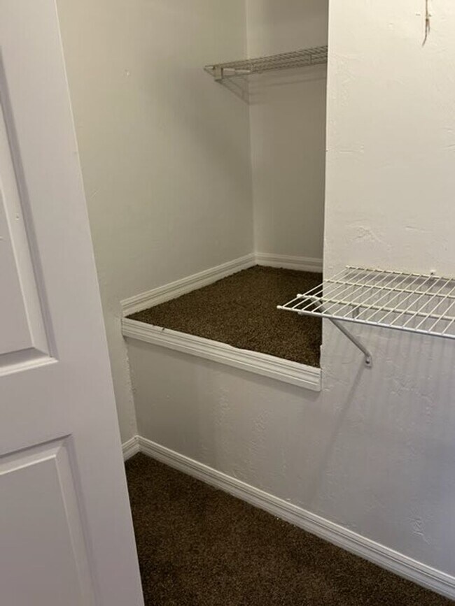 Building Photo - 5745 SW 10th Pl