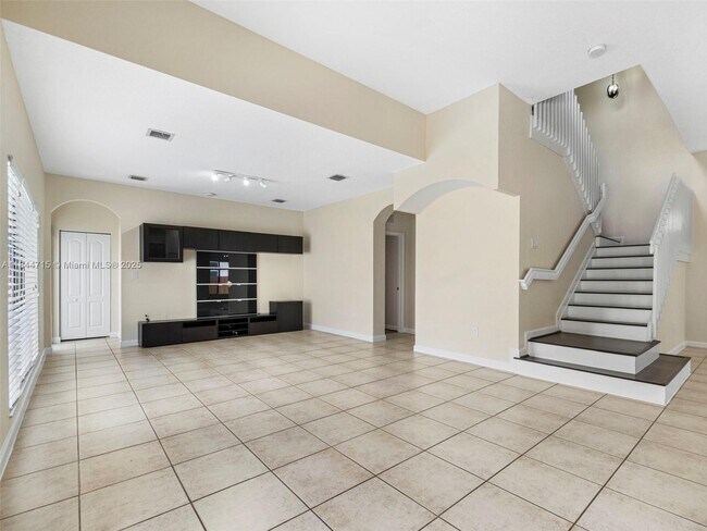 Building Photo - 1438 SW 154th Ct