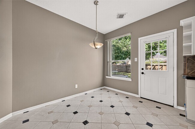 Building Photo - 14402 Barker Pelican Ct