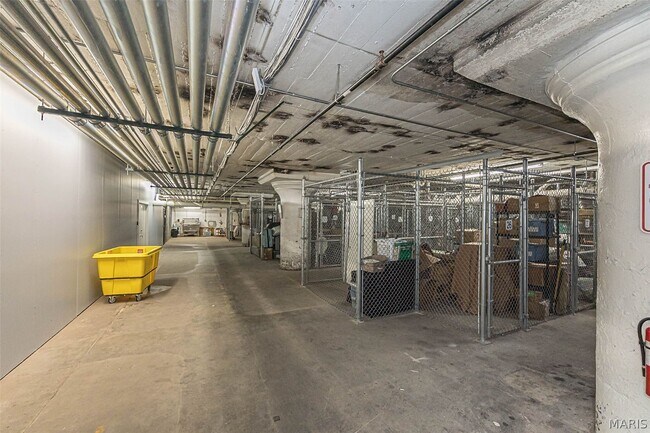 Building Photo - 4100 Forest Park Ave