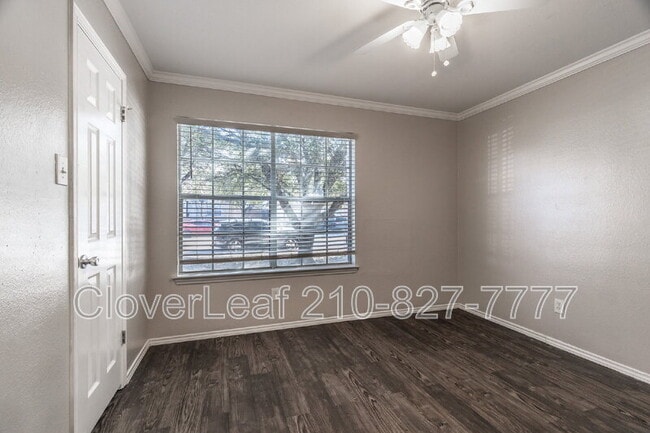 Building Photo - 410 Masonwood Dr