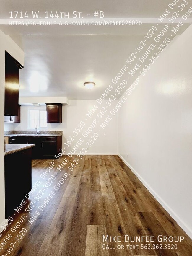 Building Photo - Gardena Newly Remodeled Two Bedroom Unit