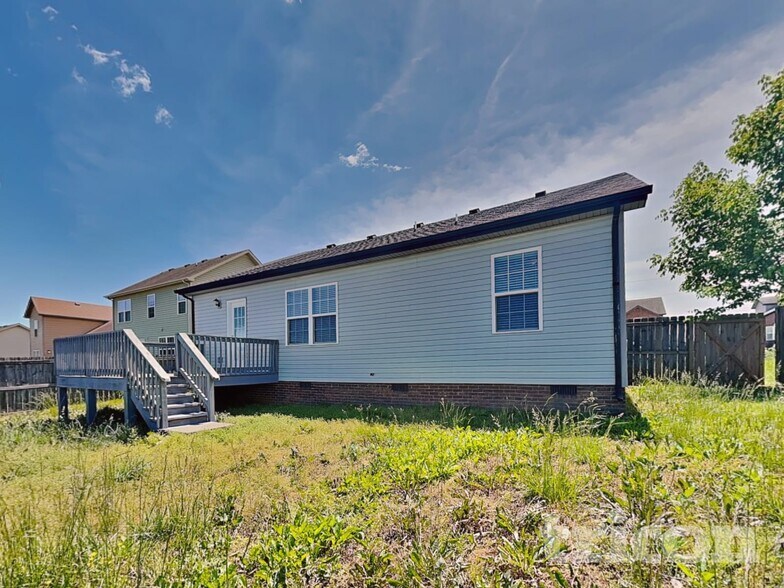 Building Photo - 1037 Dwight Eisenhower Way