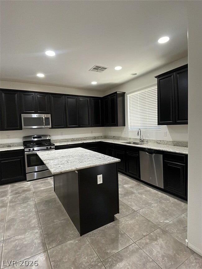 Building Photo - 10743 Centerville Bay Ct
