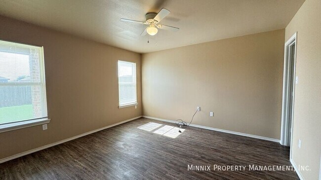 Building Photo - 2413 N. Ave. O-