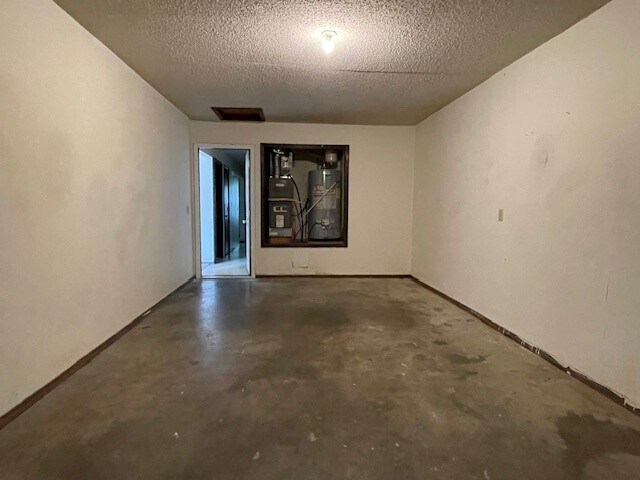 Building Photo - 310 N 34th St