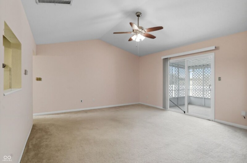 Building Photo - 5918 Remrod Dr