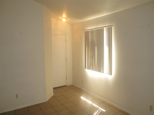 Building Photo - 5992 S Nantac Rim Dr