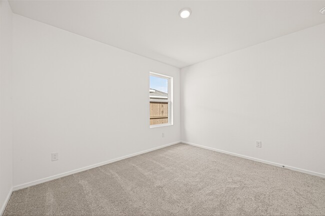 Building Photo - 26923 Dalmatian Bellflower Dr