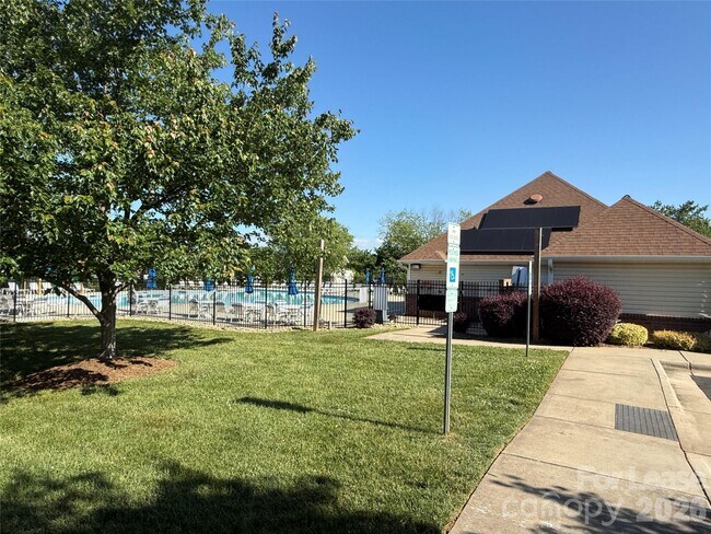 Building Photo - 159 Gage Dr