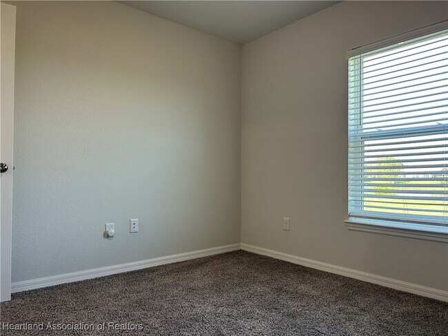 Building Photo - 6609 Concord St