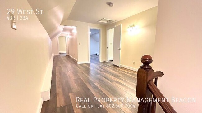 Building Photo - Newly renovated 4BR/3BA home Lebanon, NH $...