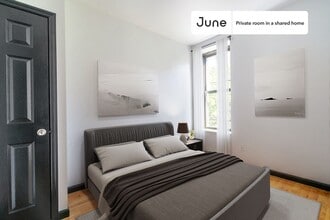 Building Photo - Room in Shared 3 bed/2 bath home