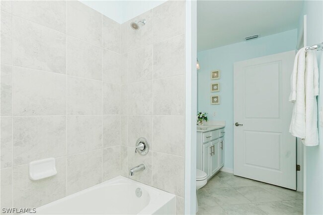 Building Photo - 6058 National Blvd