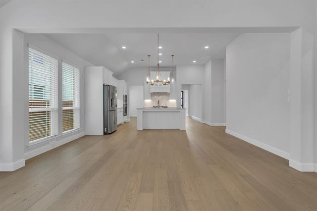 Building Photo - 16128 Harris Hawk St