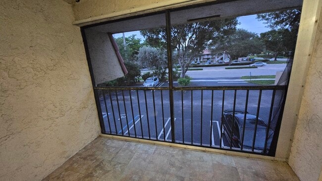 Building Photo - 11188 Royal Palm Blvd