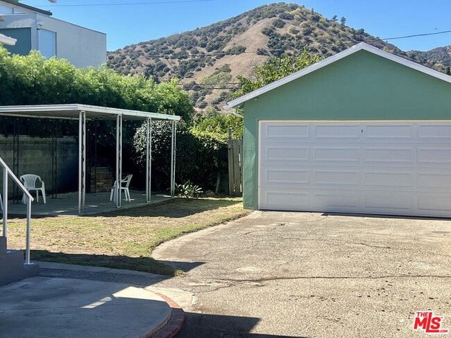 Building Photo - 4316 Perlita Ave