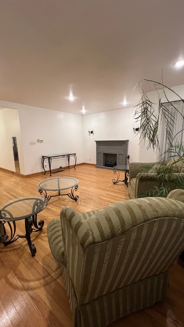 Building Photo - 5401 W Pensacola Ave
