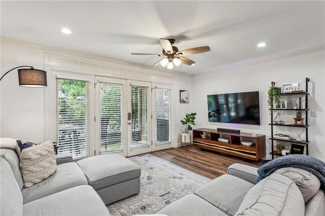 Building Photo - 3650 Ashford Dunwoody Rd NE