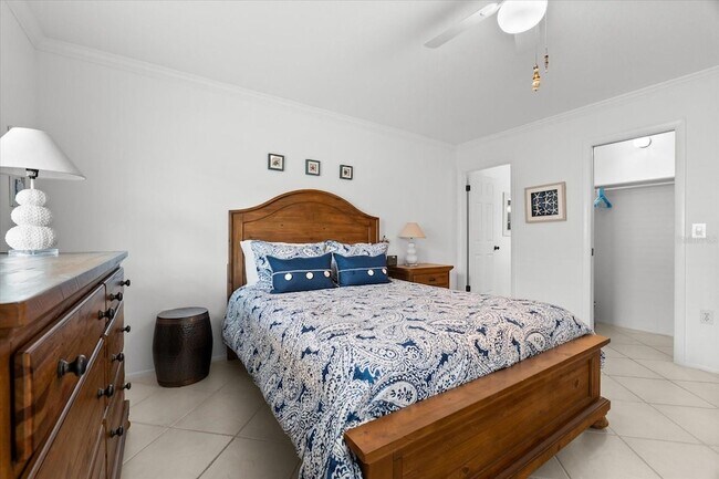 Building Photo - 6708 Sarasea Cir