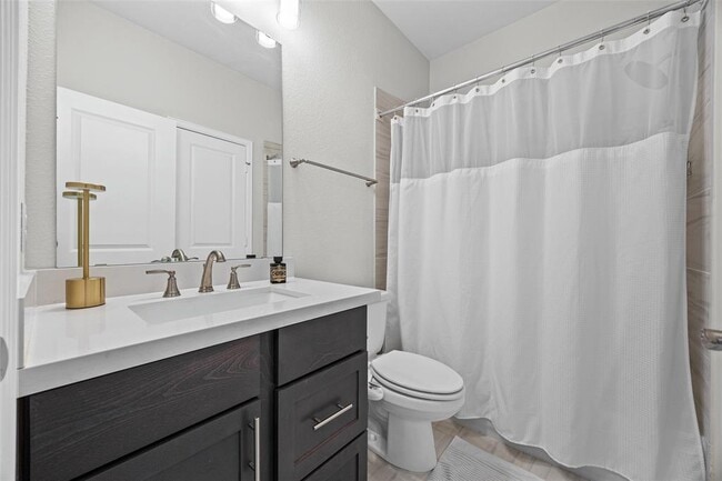 Building Photo - 904 Azul Lagoon Dr