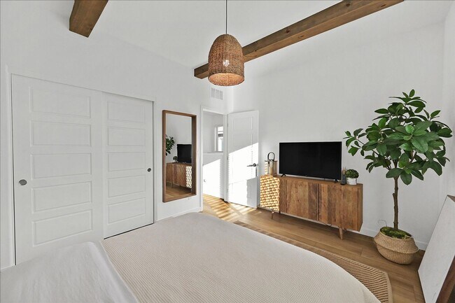 Building Photo - Luxury Summerlin West 4-Bedroom Home!