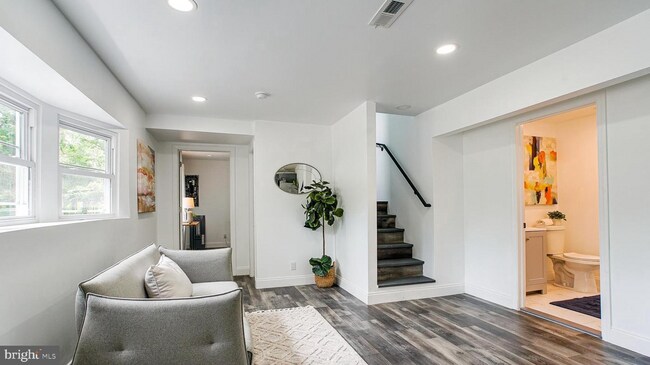 Building Photo - Welcome Home