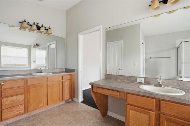 Building Photo - 3816 Beaumont Loop