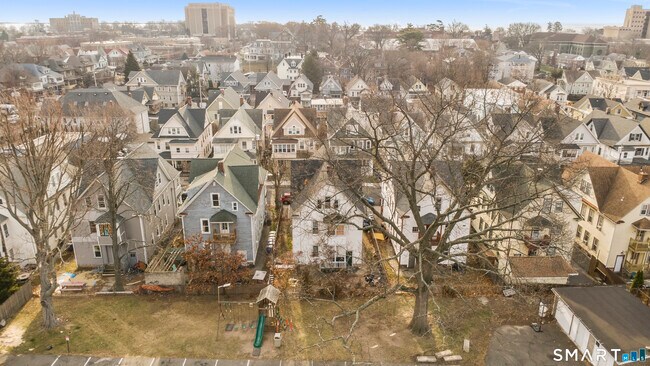 Building Photo - 48-50 Park Terrace