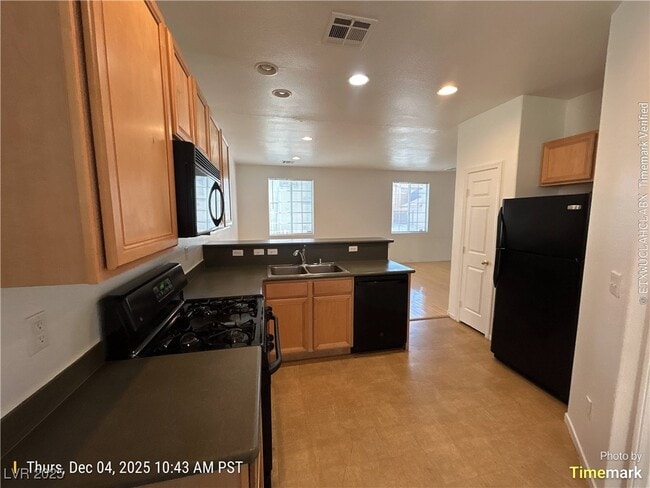 Building Photo - 7937 Crimson Point St