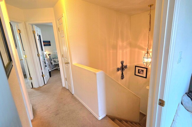 Building Photo - 3 Bedroom Home in Ridgeview at Stetson Hills