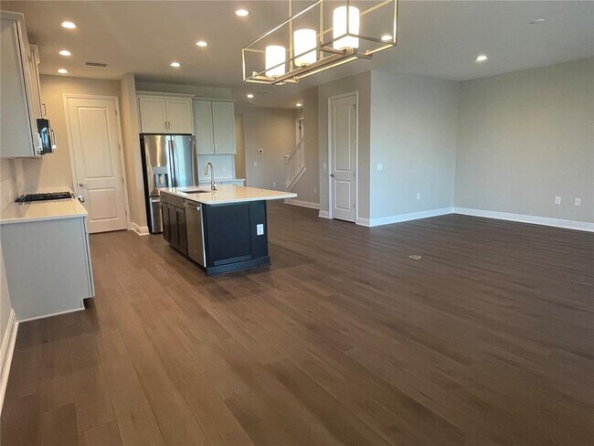 Building Photo - 6408 Wekiwa St