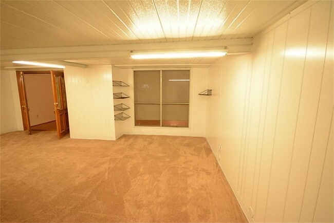 Building Photo - 13719 Rocky Bluff Dr