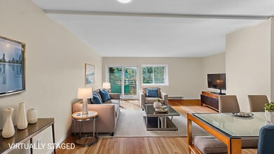 Building Photo - 525 Highland Ave