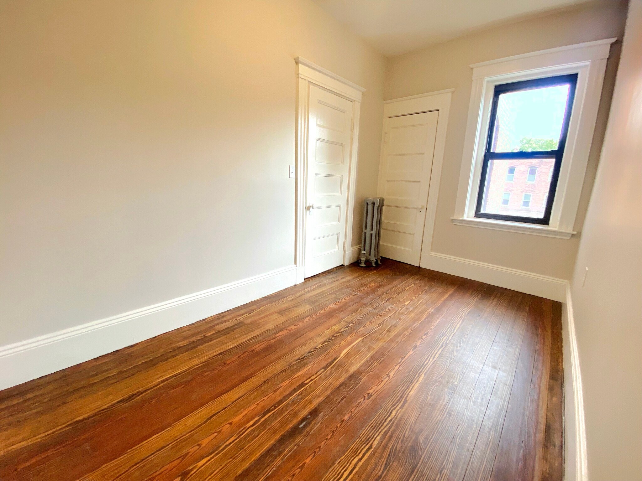 Building Photo - 1855 Beacon St