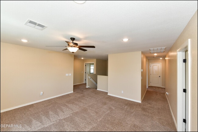 Building Photo - 14717 Tierra Escape Ave