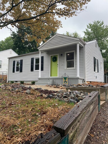 Building Photo - 4310 Cornell Ave