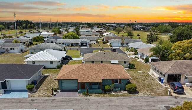 Building Photo - 706 W Brockton Pl