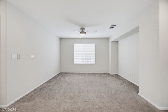 Building Photo - 10661 Sariah Skye Ave