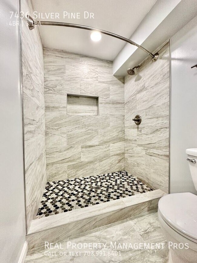 Building Photo - 7436 Silver Pine Dr