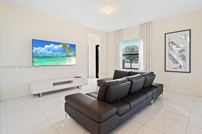 Building Photo - 16060 NW 89th Ct