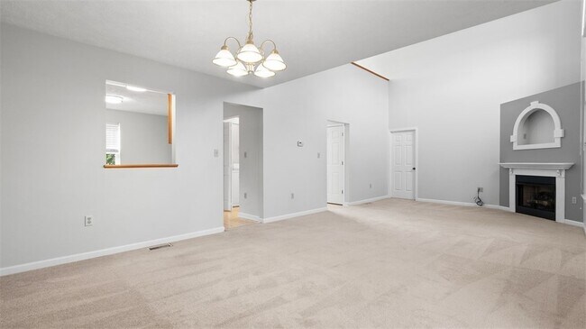 Building Photo - 602 Cassandra Dr