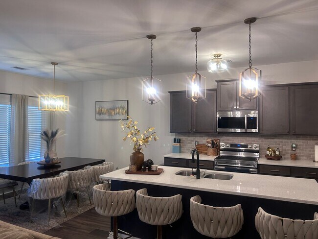 Building Photo - Special Offer: Rent for May is waived. First rent payment is due June 1st. Up to two small pets a...