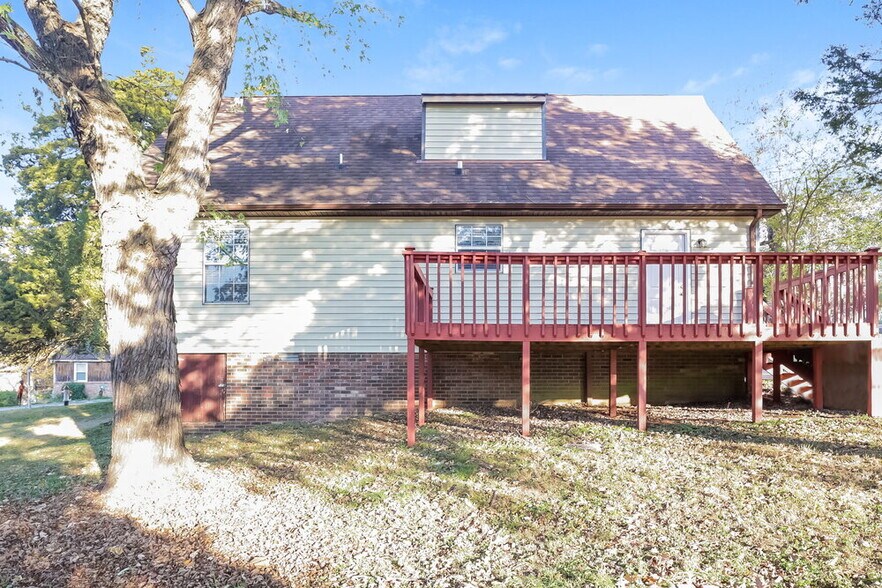 Building Photo - 701 Bayswater Cir