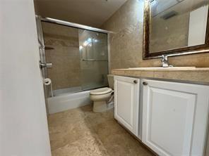 Building Photo - 5800 Margate Blvd