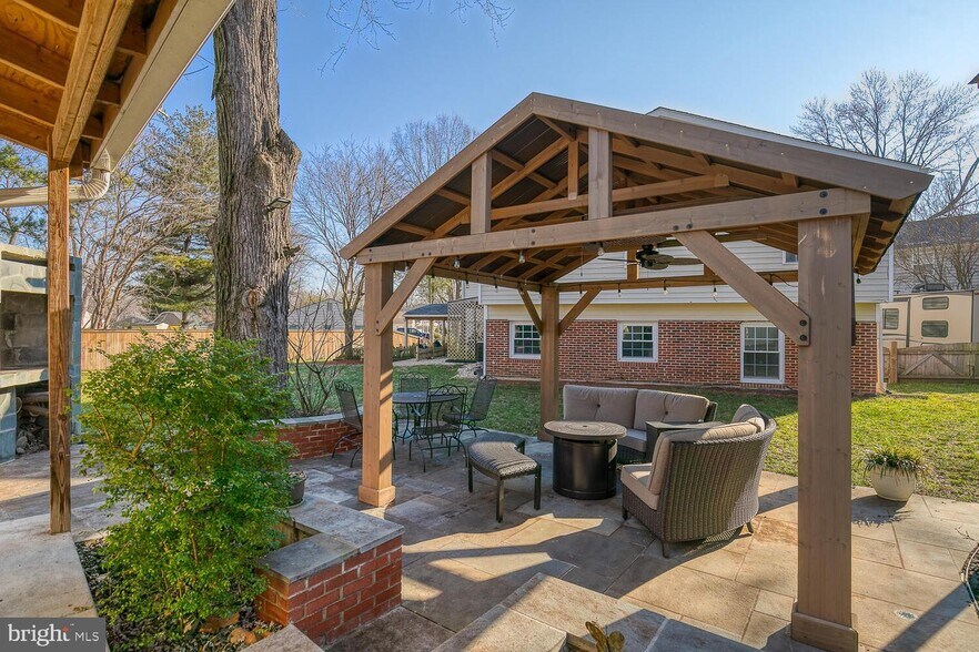 Building Photo - 1206 Riggs Ct