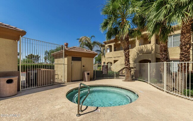 Building Photo - 2134 E Broadway Rd