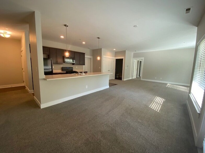 Interior Photo - Eagle Crossing Luxury Apartment Homes